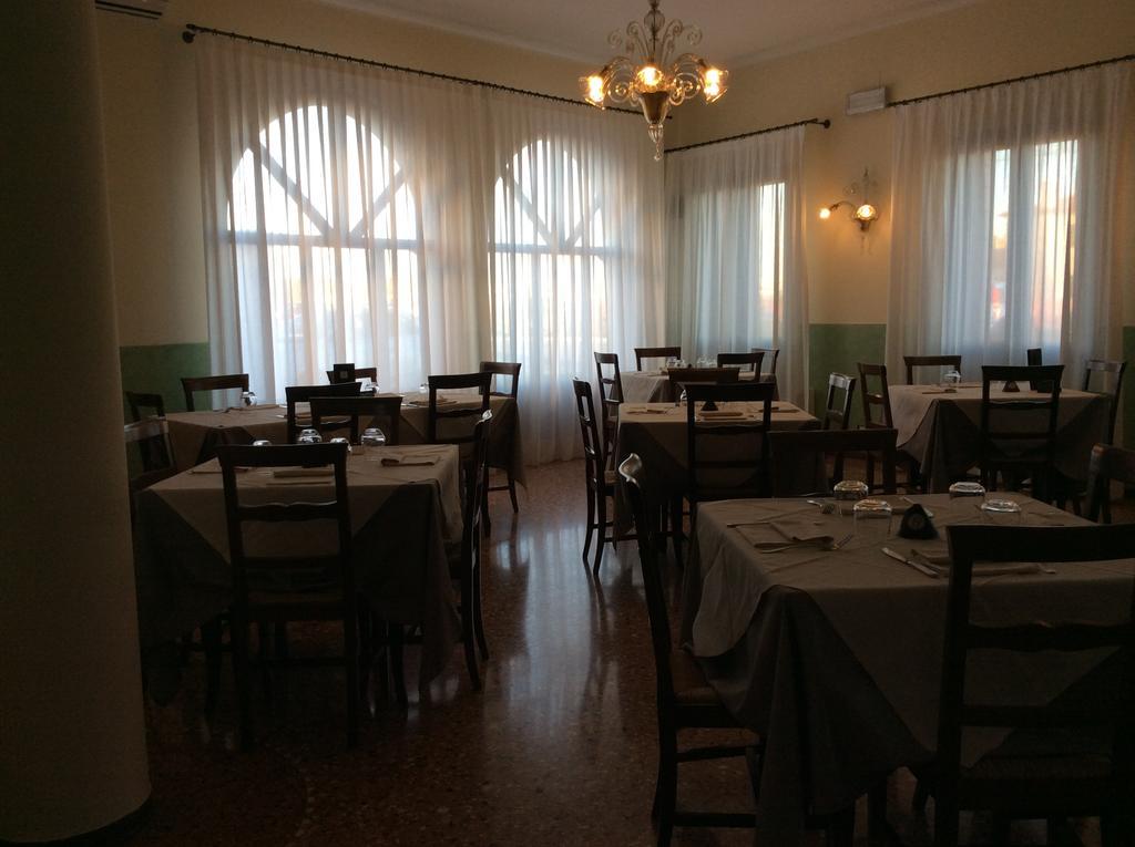 Hotel Alla Villa Fini Dolo Exterior foto
